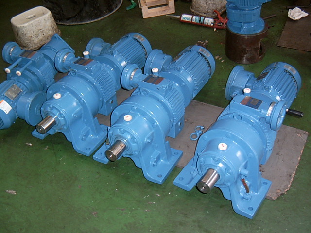 변속기감속기붙은거